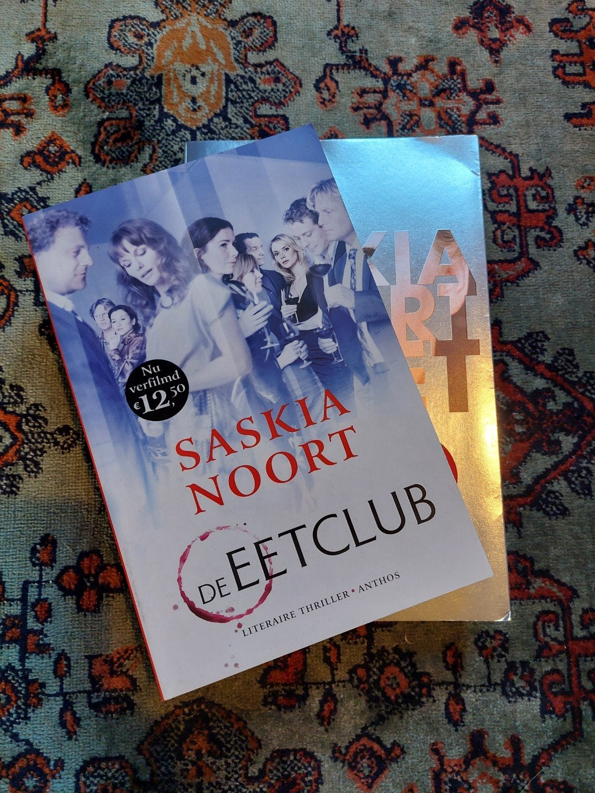 Saskia Noort - De Eetclub & Debet (2 boeken), Boeken, Ophalen of Verzenden, Gelezen, Saskia Noort, Nederland