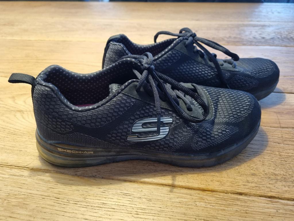 Skechers maat 39, Skechers, Zwart, Ophalen of Verzenden, Sneakers of Gympen