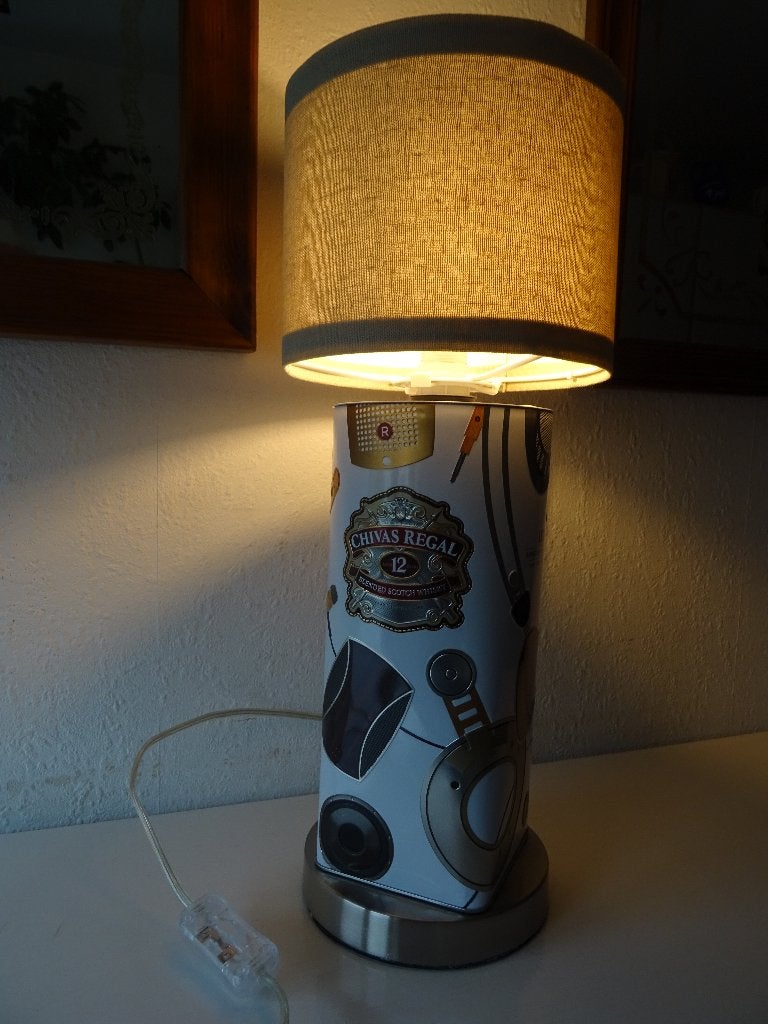 Chivas Regal) schemerlamp, op zware rvs voet. (custom made), Ophalen of Verzenden, Gebruikt, Gebruiksvoorwerp