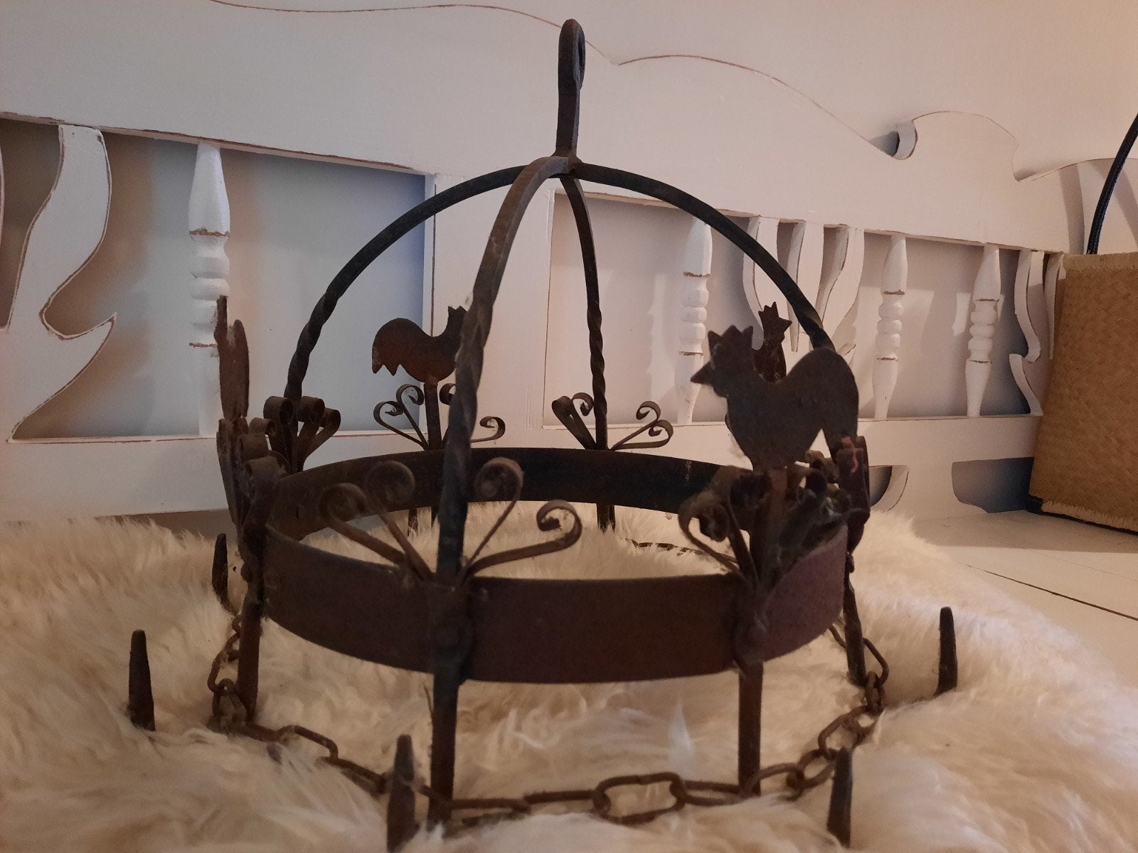 Antieke wildkroon / vleeskroon van smeedijzer, Ophalen