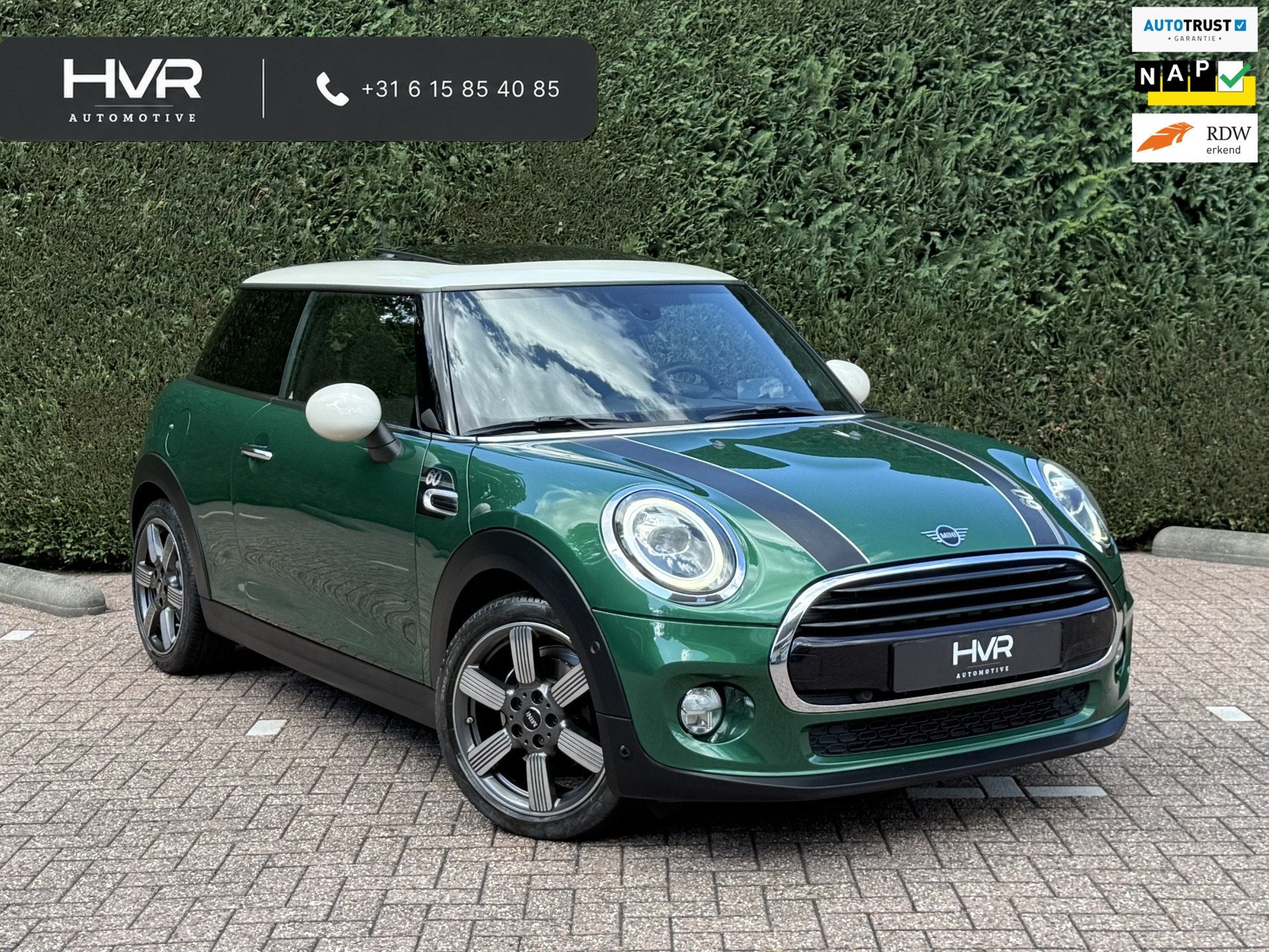 Mini Cooper 1.5 | 60 Years Edt. | Pano | HUD | H/K | Leer |, Auto's, Mini, 136 pk, Gebruikt, Euro 6, 4 stoelen