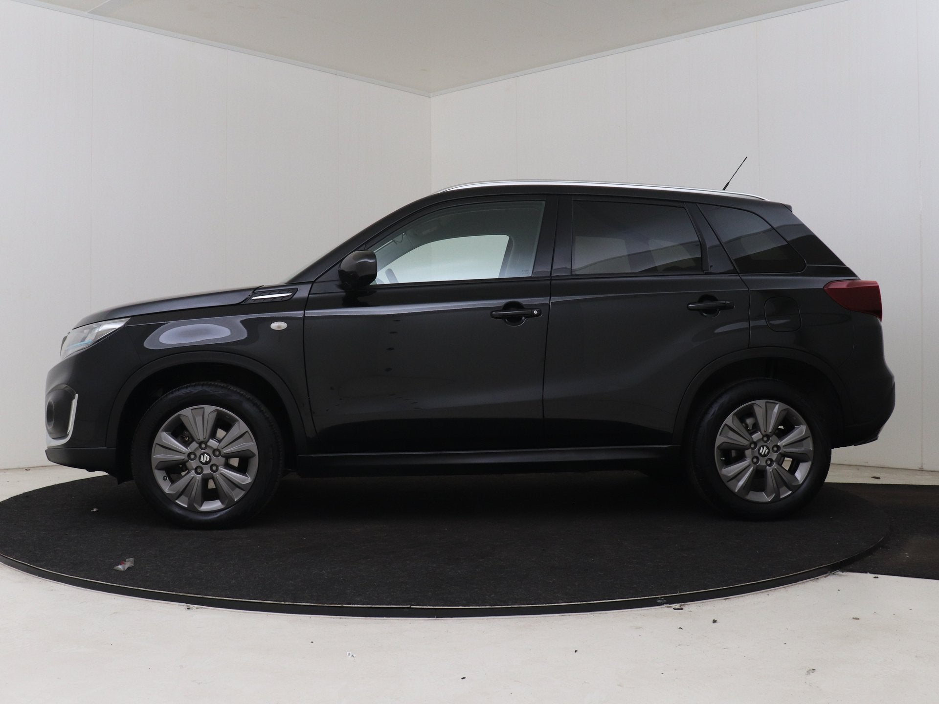Suzuki Vitara 1.4 Boosterjet Select Smart Hybrid | Dealer on, Auto's, Stof, Gebruikt, Origineel Nederlands, Bedrijf