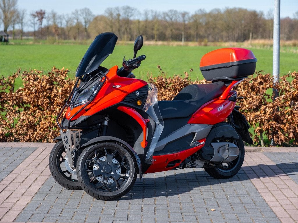 Quadro QV3 Qooder | Topkoffer | Donker windscherm | Valbeuge, Scooter, Quadro, 12 t/m 35 kW, 346 cc