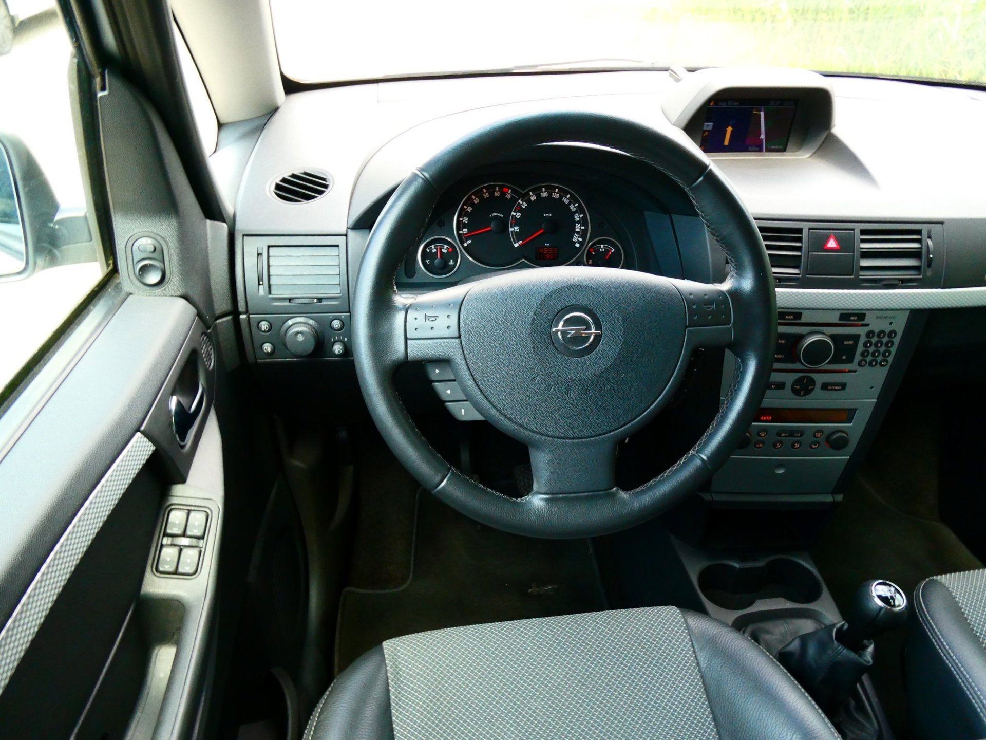 Opel Meriva 1.6-16V Cosmo 105pk Clima Cruise Navi 111.000km., Voorwielaandrijving, Gebruikt, 4 cilinders, Origineel Nederlands