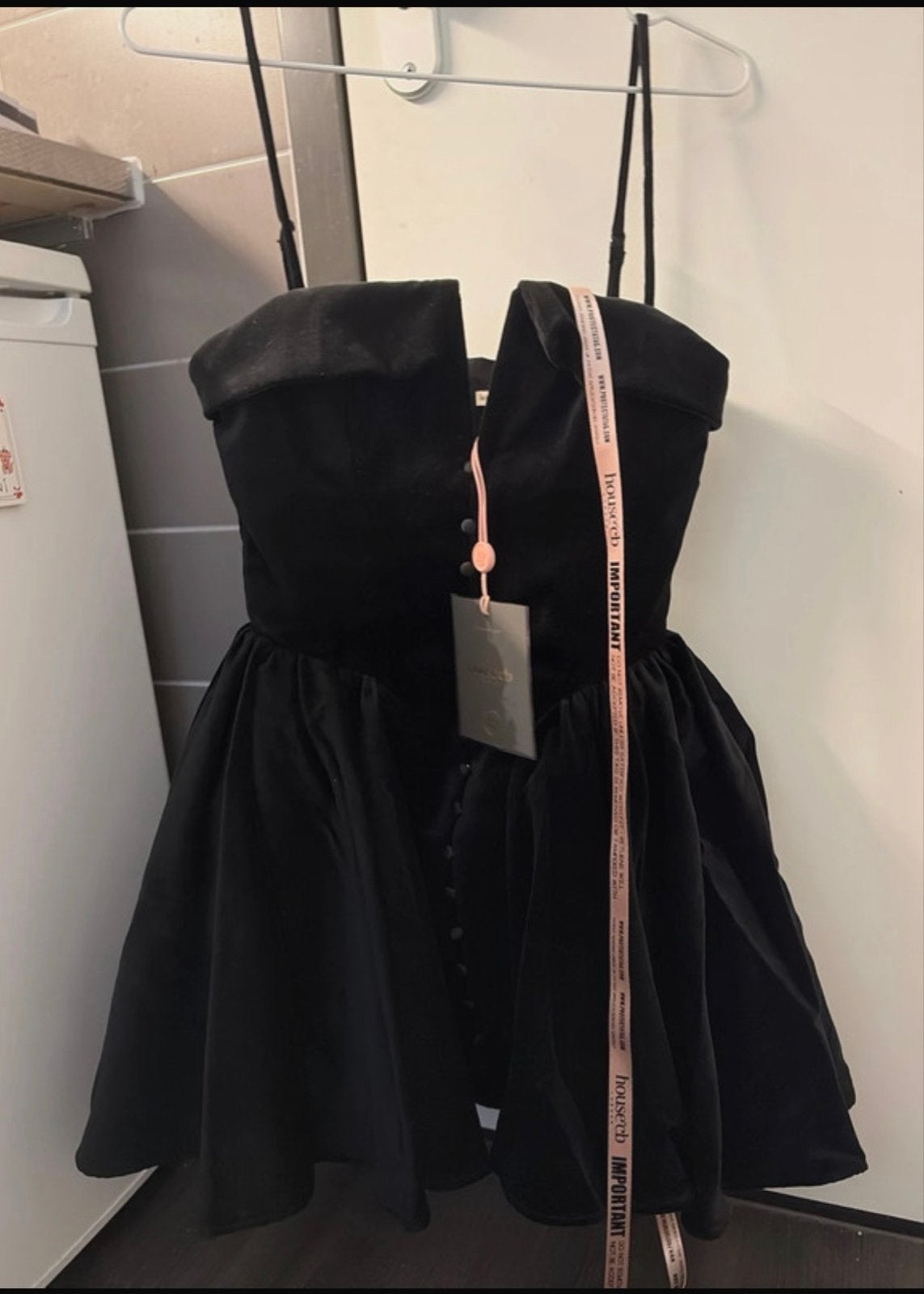 House of CB Selina Zwart Fluweel Tule Mini Jurk Maat S, Kleding | Dames, Jurken, Zwart, Nieuw, Ophalen of Verzenden, Maat 36 (S)