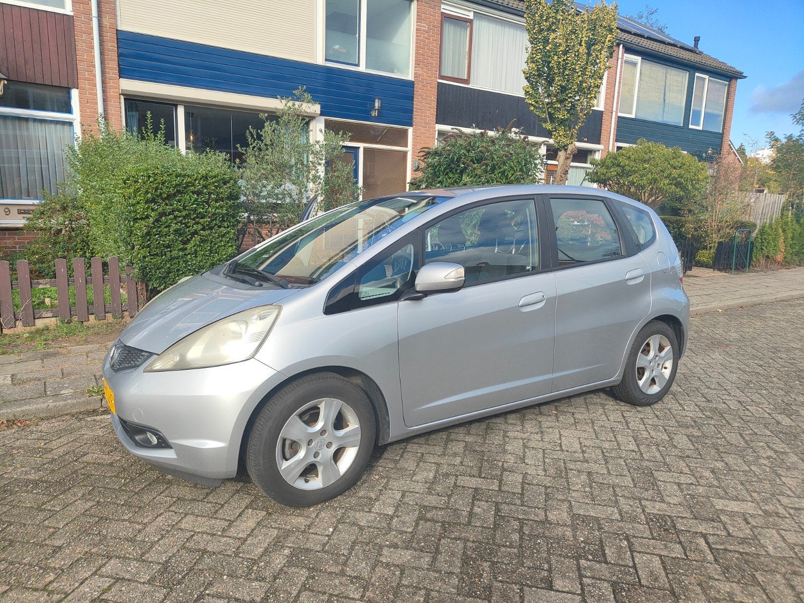 Honda Jazz 1.4 2009 Grijs, Auto's, Voorwielaandrijving, 1046 kg, 450 kg, 40 €/maand
