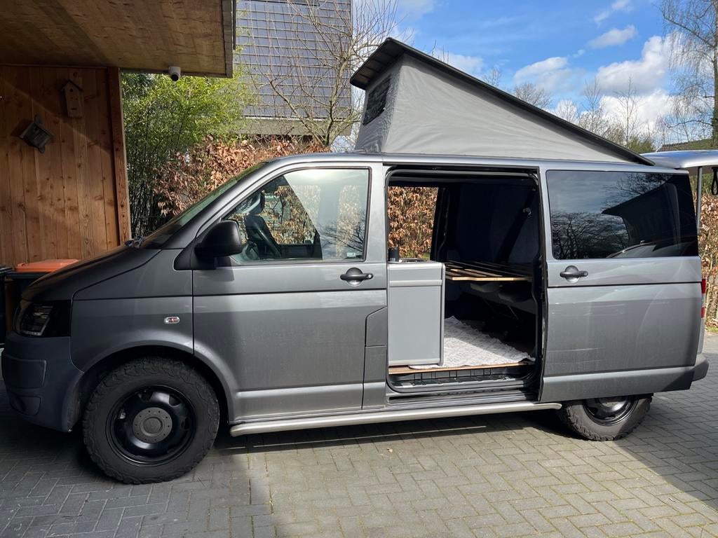 Stoere 4x4 VW Camperbus te koop - Klaar voor avontuur!, Caravans en Kamperen, Campers, Automaat, Volkswagen, Tot en met 2, Diesel