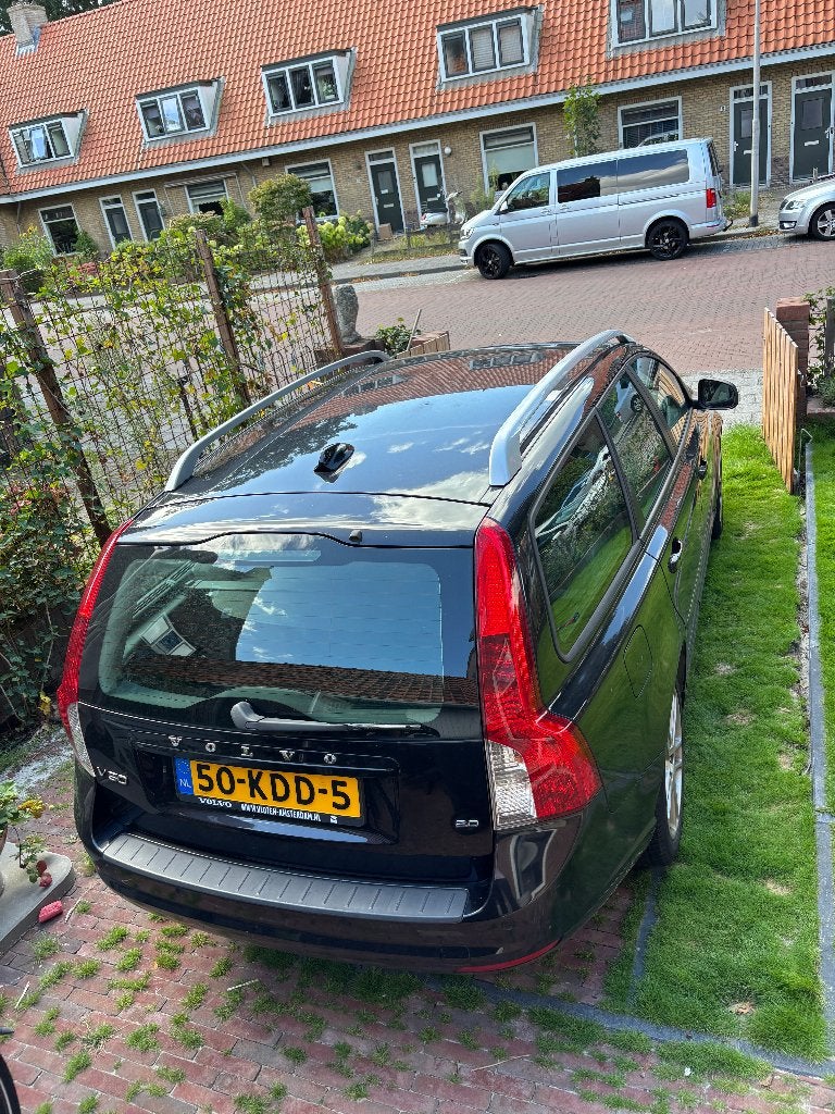 Volvo V50 2.0L okt 2009 Zwart - youngtimer, Voorwielaandrijving, 145 pk, Beige, 4 cilinders