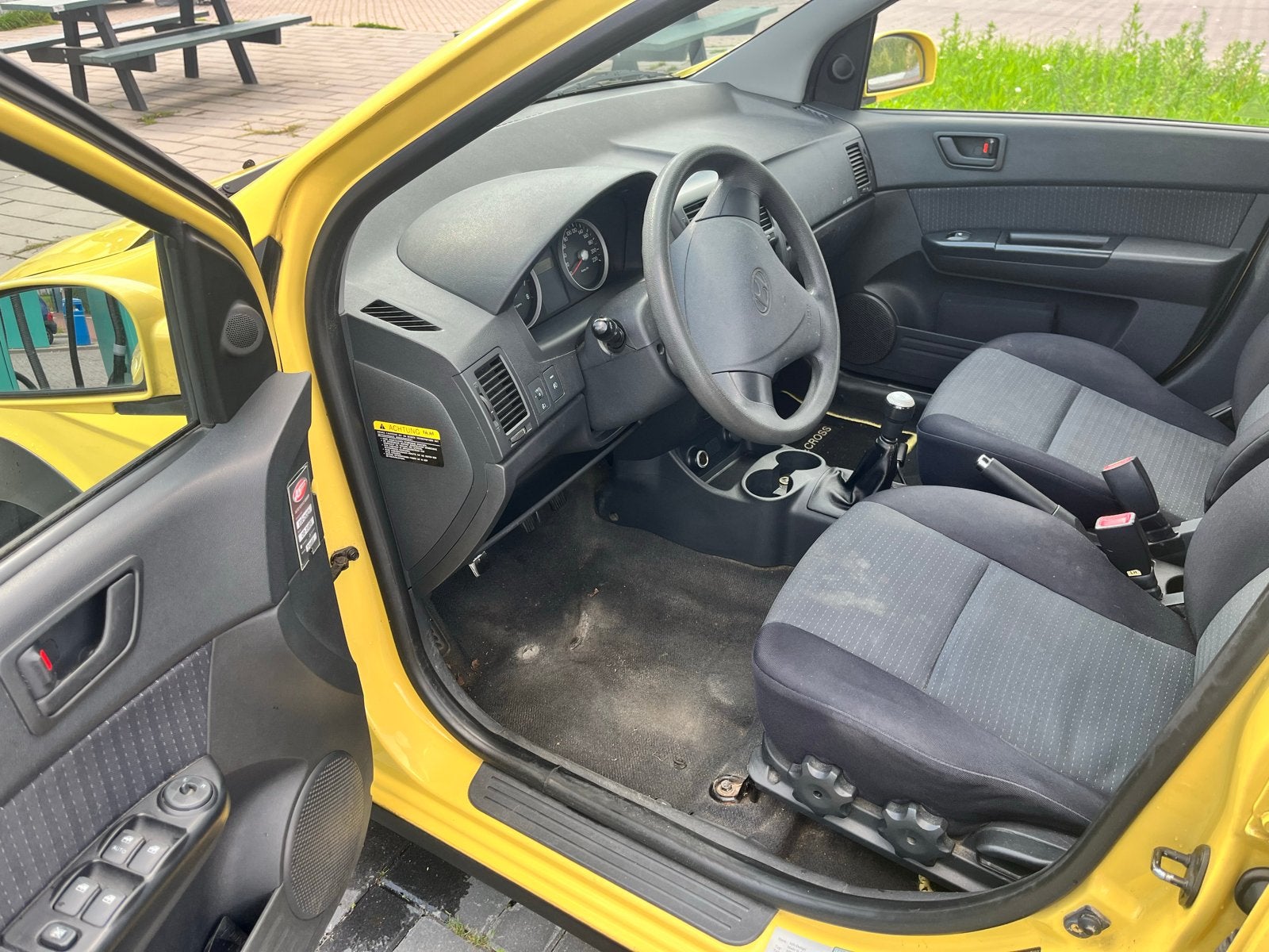 Foto 12 van Hyundai Getz 2007 Geel