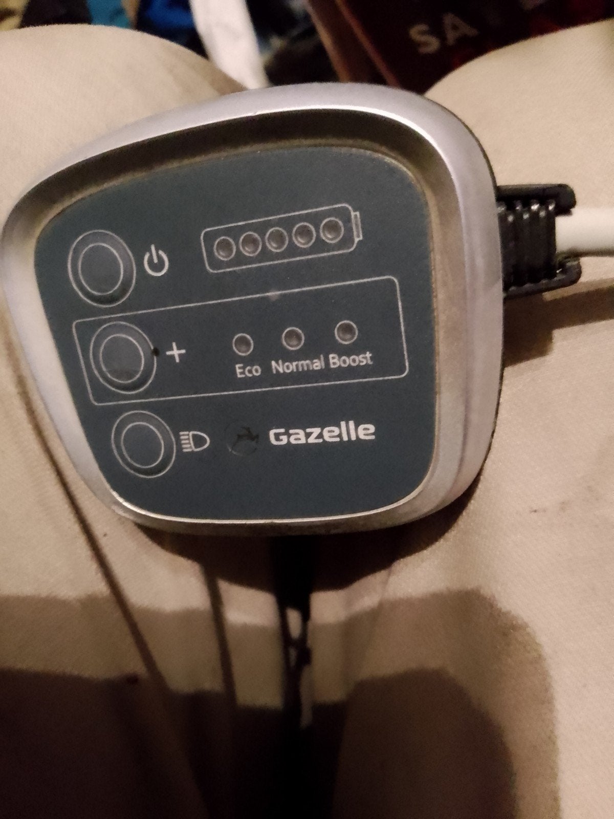 deze is van Gezelle miss grace elektrische fiets, Fietsen en Brommers, Fietsaccessoires | Fietscomputers, Ophalen of Verzenden