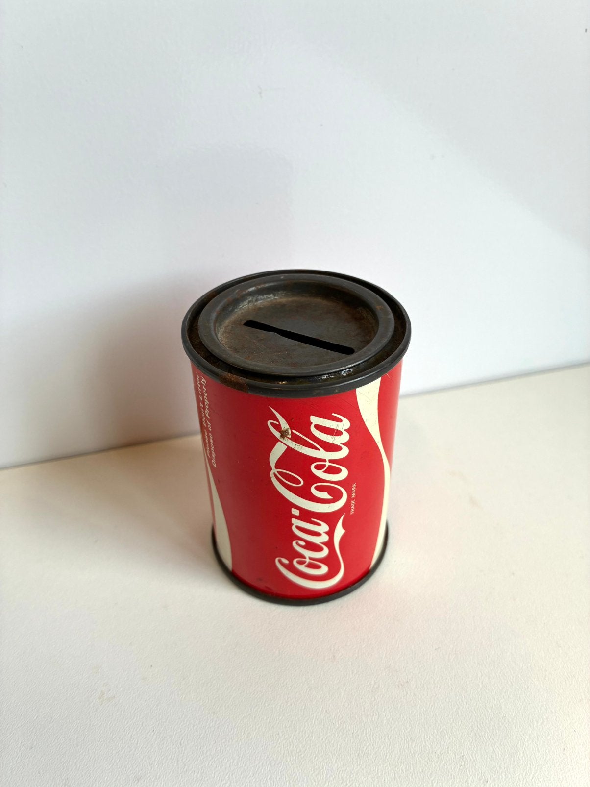 Prachtige kleine Coca Cola spaarpot, Ophalen of Verzenden, Zo goed als nieuw, Metaal of Blik, Overige thema's