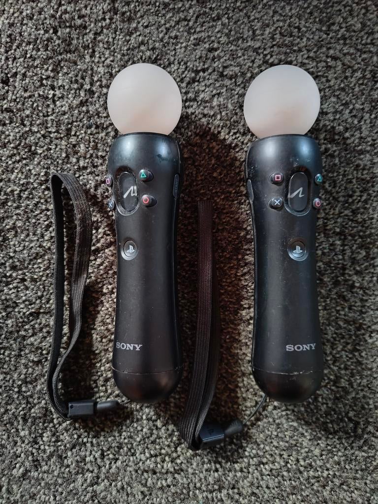 Sony PlayStation Move Controllers (2 stuks), Ophalen of Verzenden, Gebruikt, Controller, PlayStation 3