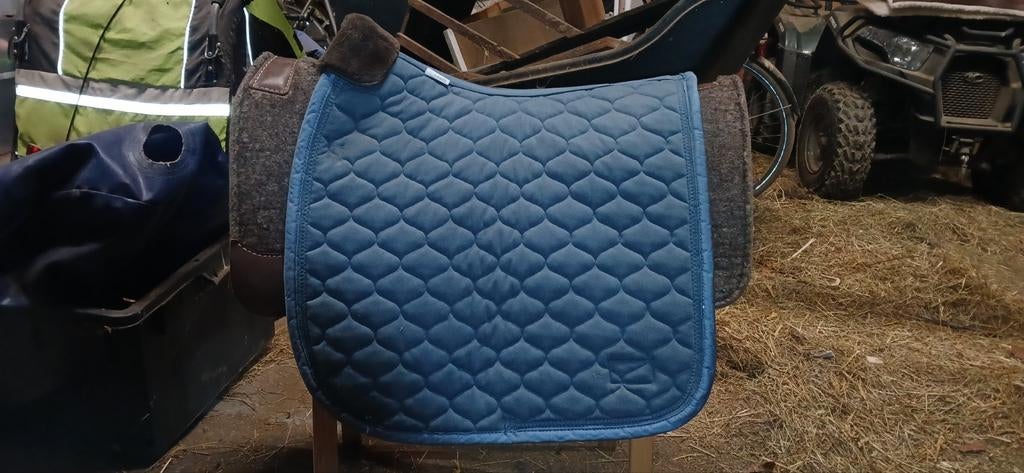 Dressuur chabrak eskadron, Dressuurdekje, Zo goed als nieuw, Eskadron, Blauw