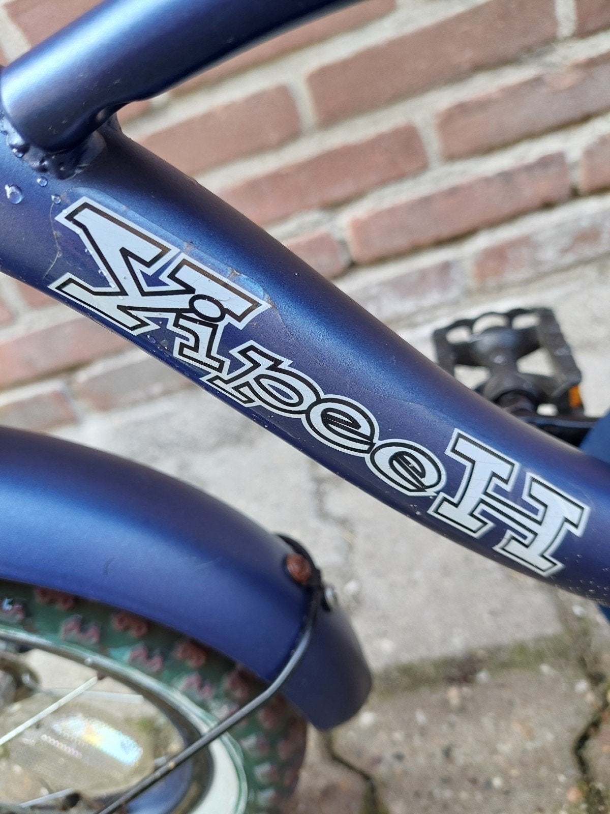een mooie  stevige fiets kleur blauw merk yipeeh, Ophalen, Staal, Minder dan 16 inch