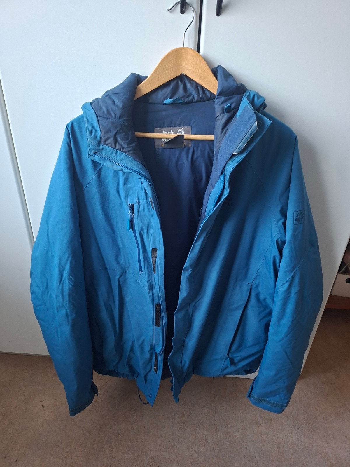 Foto 2 van Jack Wolfskin winter/herfstjas Heren - Maat L - Blauw