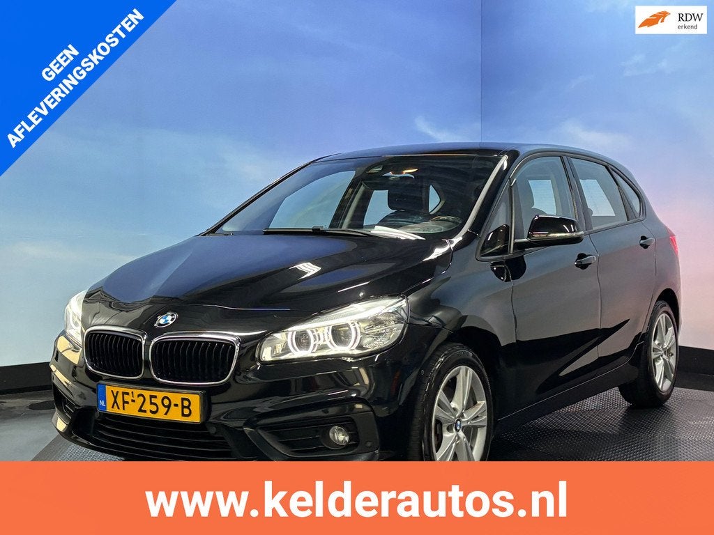 BMW 2-serie Active Tourer 218i High Executive Automaat | Nav, Auto's, BMW, 1345 kg, Gebruikt, Euro 6, Zwart