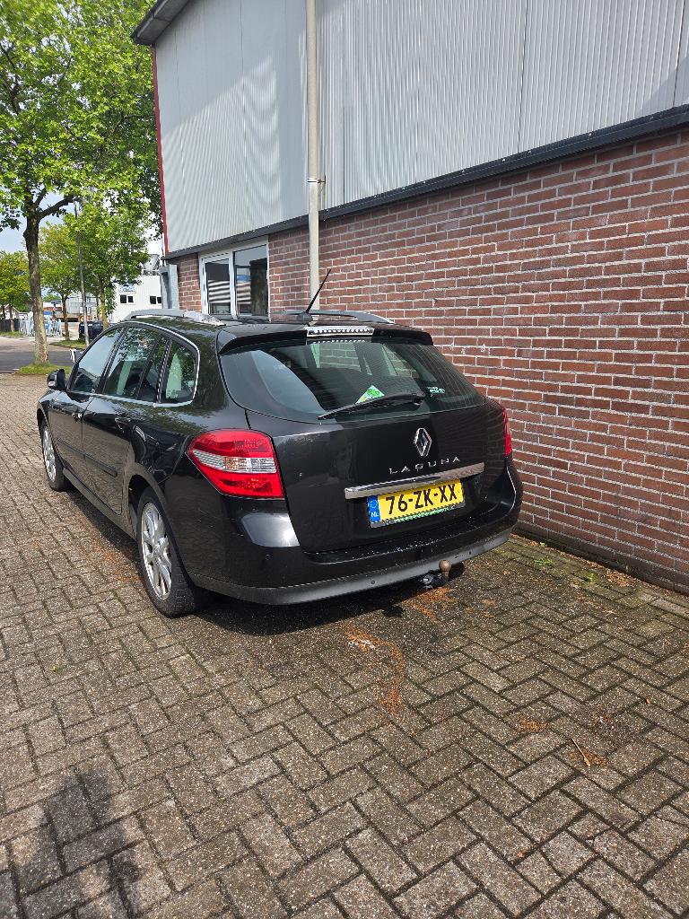 Renault Laguna 2.0 16V 140 Estate 2008 Zwart, Auto's, Laguna, 4 cilinders, Zwart, Particulier