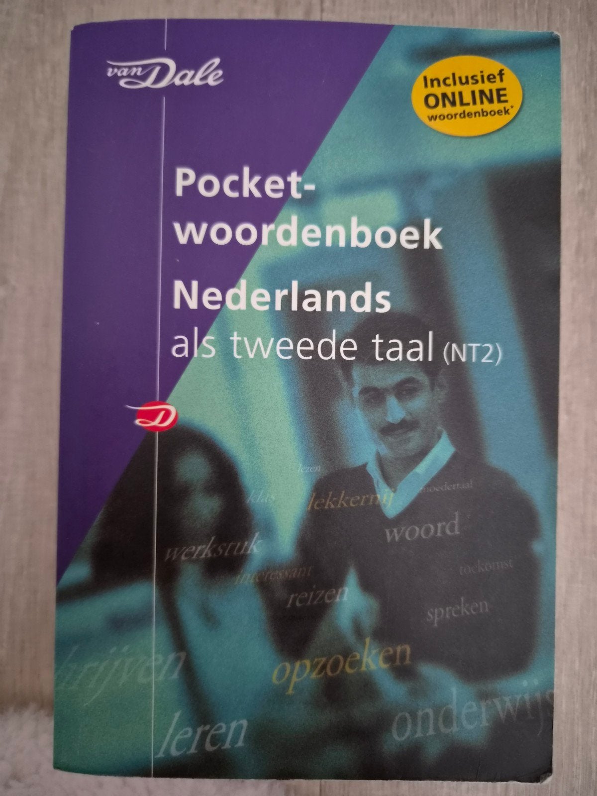 Van Dale Pocketwoordenboek Nederlands als tweede taal, Gelezen, Nederlands, Ophalen of Verzenden, Van Dale