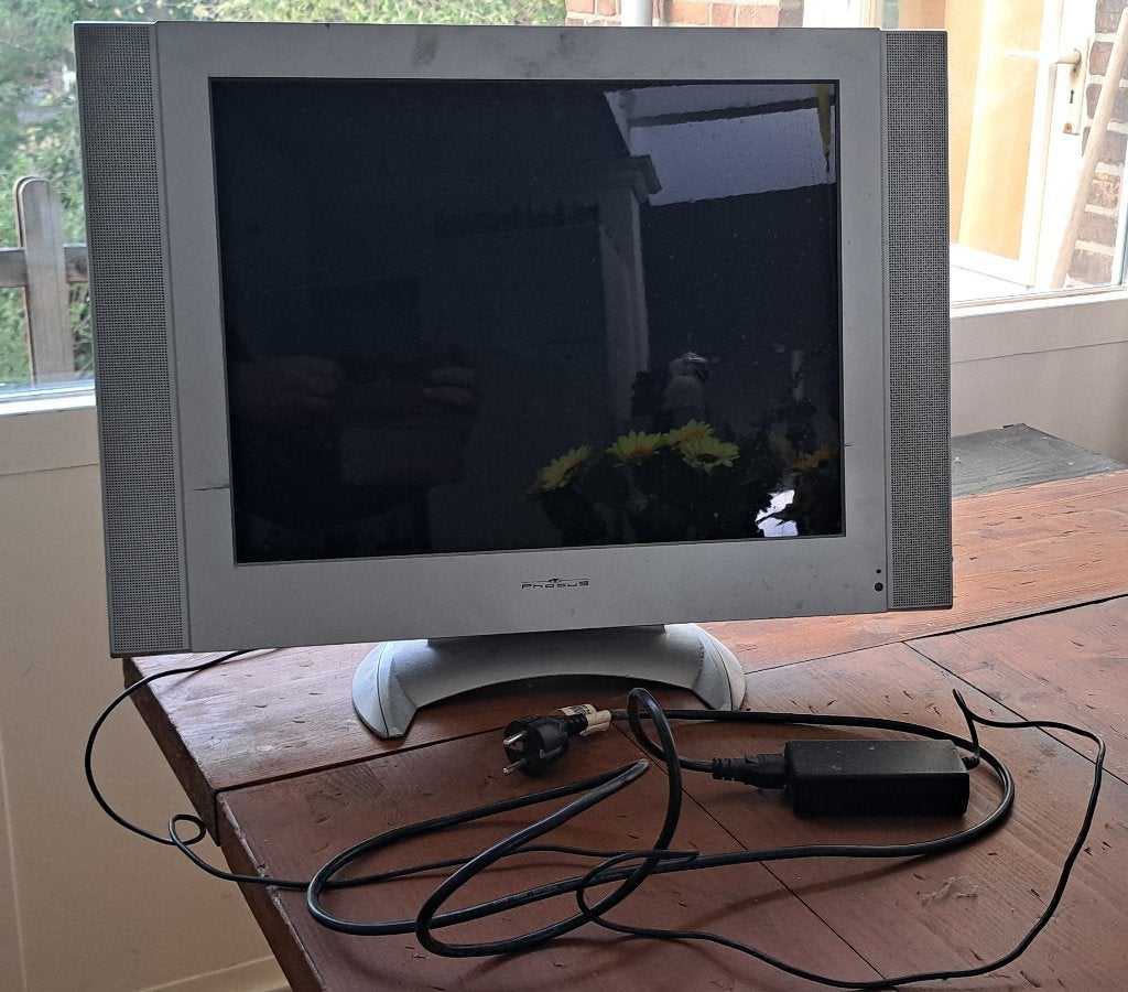 Gratis 20 inch LCD-monitor Phocus, Ophalen, Gebruikt, Ingebouwde speakers, Overige typen