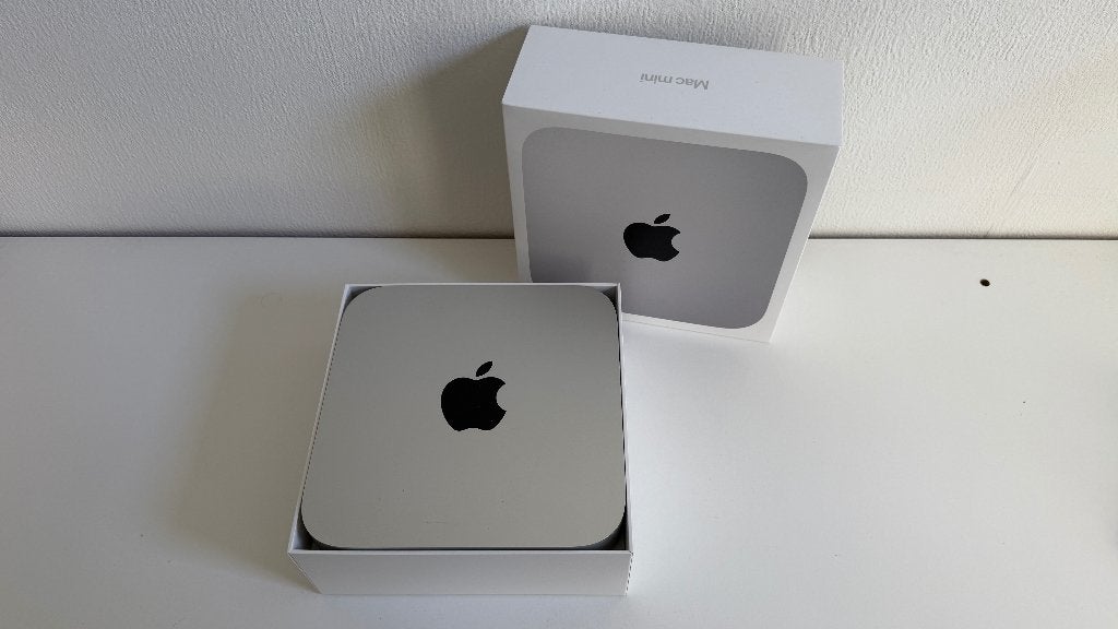 Apple Mac Mini M2 Pro incl toetsenbord en docking, Computers en Software, SSD, Zo goed als nieuw, Mac Mini, 3 tot 4 Ghz