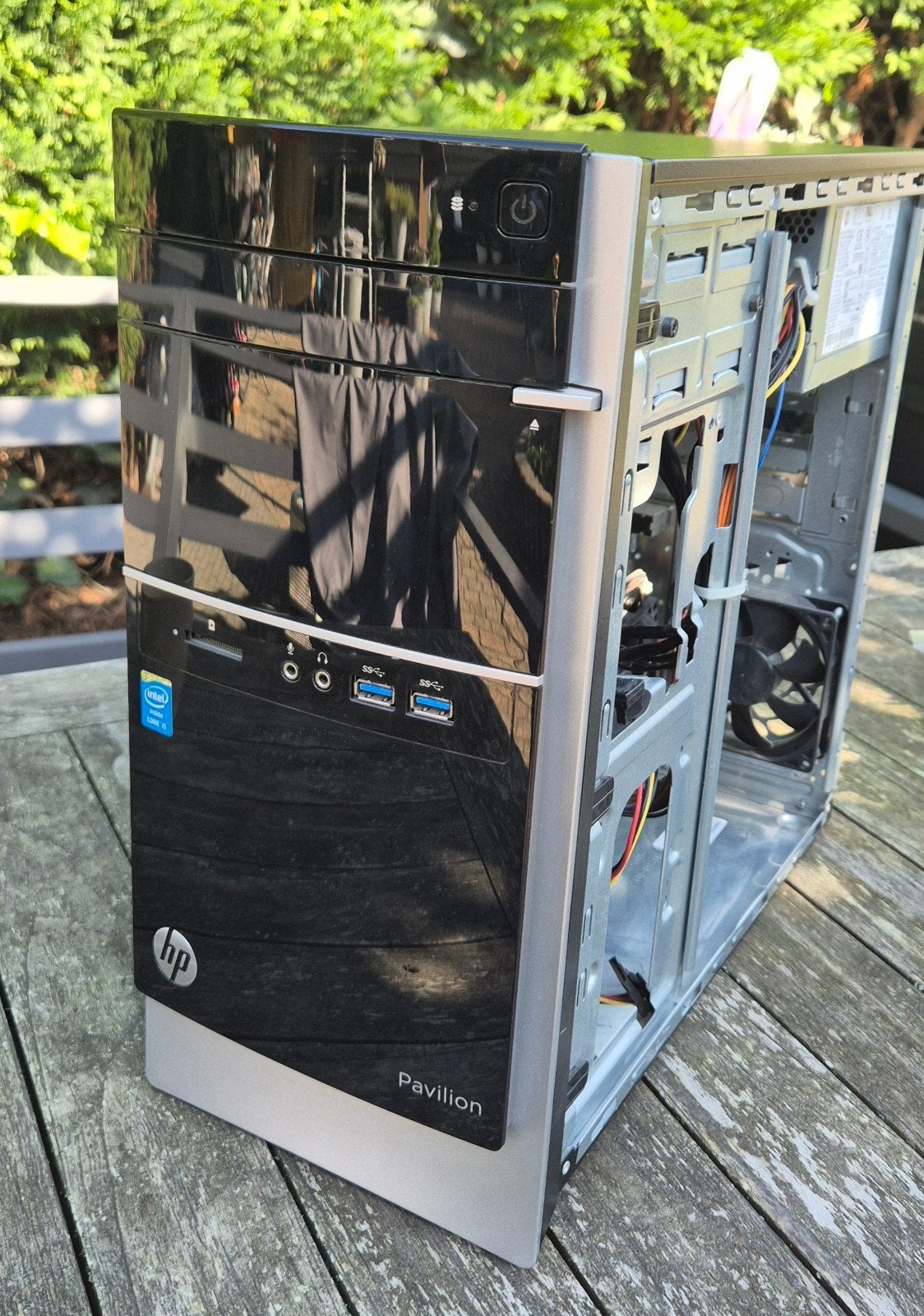 HP Pavilion 500-110ed PC Series - Zonder harde schijf, Ophalen of Verzenden, HP, Niet werkend, Intel Core i3