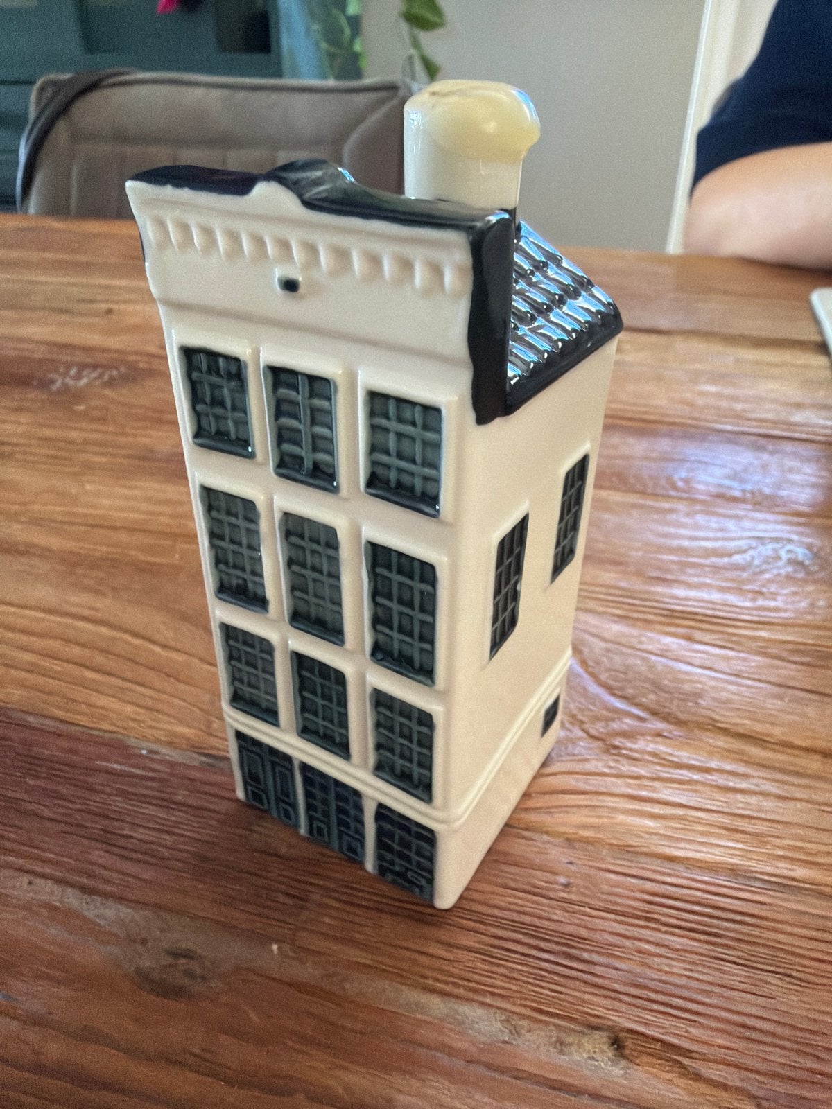 KLM Huisje 47 Delfts Blauw, Ophalen of Verzenden, Zo goed als nieuw, 41 t/m 60, Gevuld