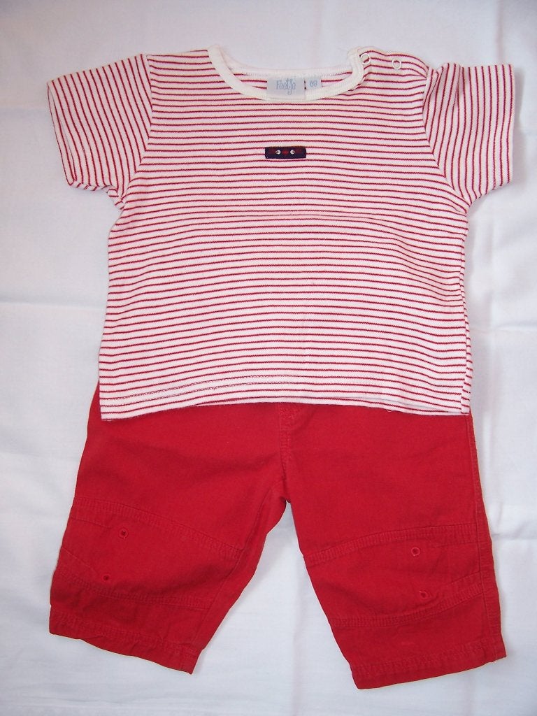 Feetje mooie rode broek maat 68 + gestreept shirt, Kinderen en Baby's, Babykleding | Maat 68, Meisje, Ophalen of Verzenden, Zo goed als nieuw