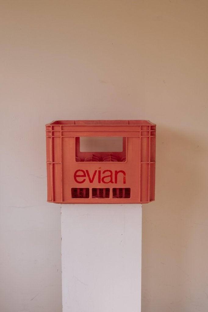 Roze vintage Evian flessenkrat, Gebruikt, Onbekend, Onbekend, Evian