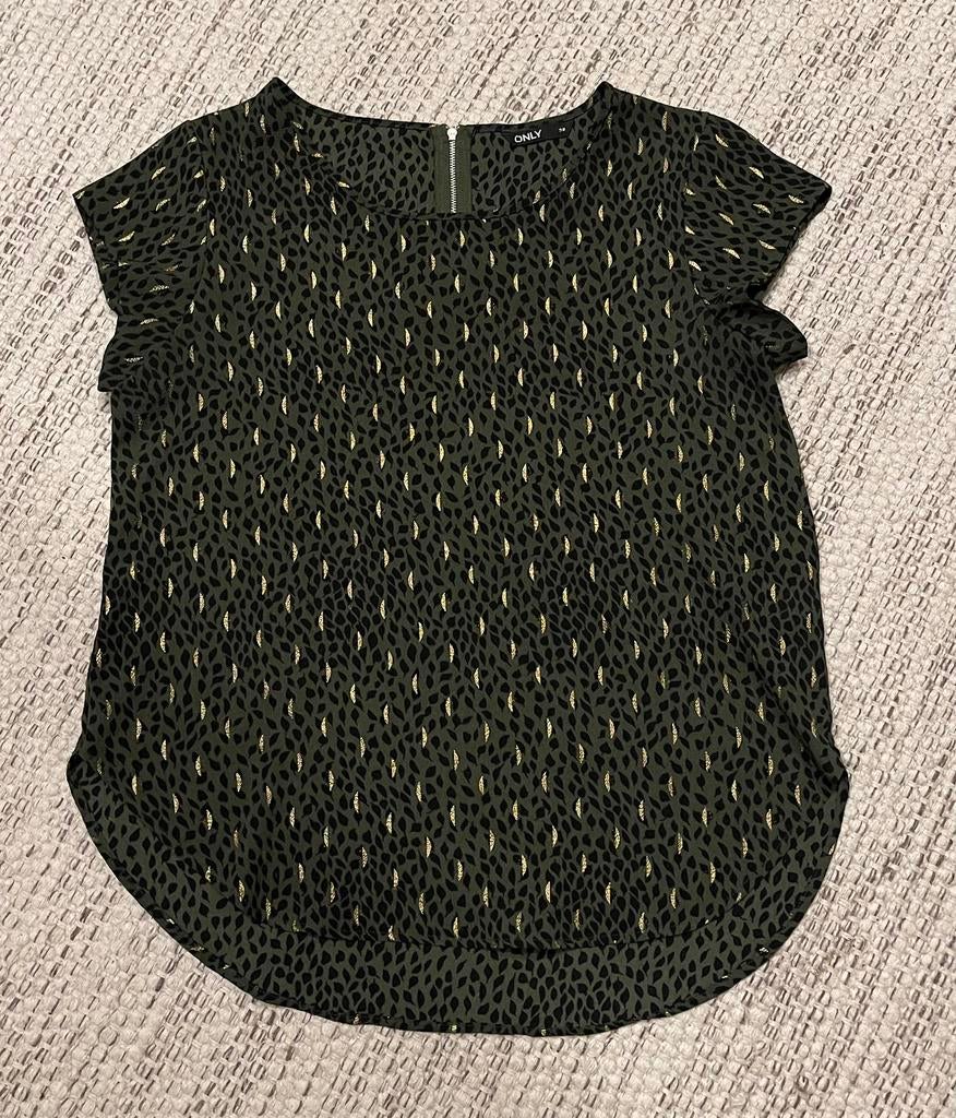2 Only shirs maat 38, Ophalen of Verzenden, Zo goed als nieuw, Maat 38/40 (M), Korte mouw