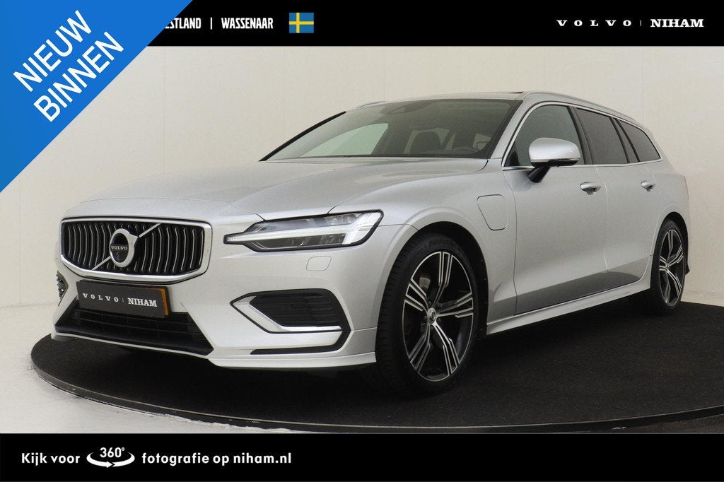 Volvo V60 T8 RECHARGE AWD INSCRIPTION -PANO.DAK|HARMAN/KARDO, Auto's, Volvo, 12 maanden, Gebruikt, Euro 6, 4 cilinders