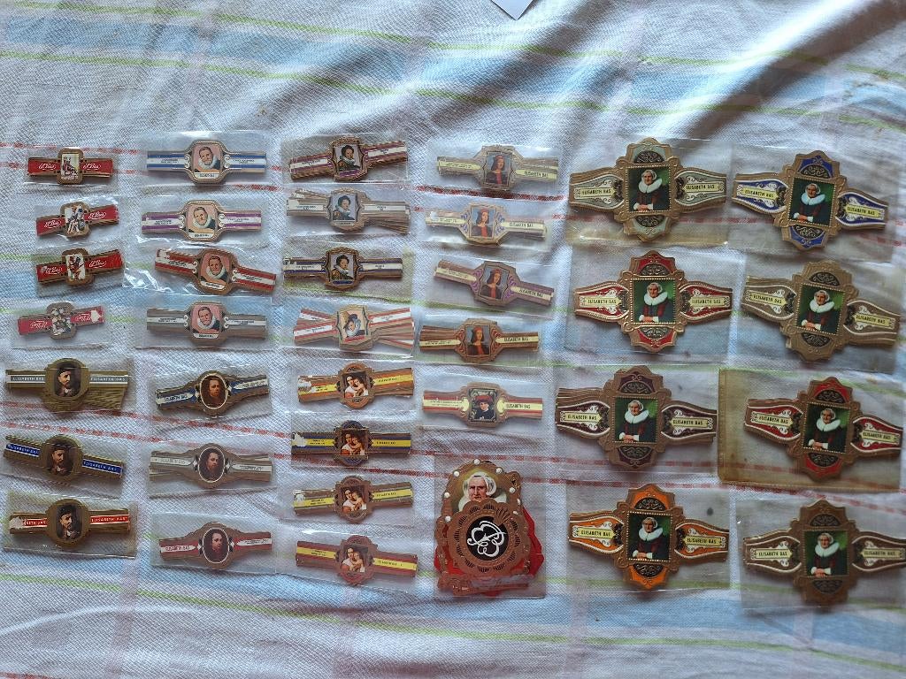complete Elisabeth bas sigarenbandjes, Ophalen of Verzenden, Zo goed als nieuw, Sigarenbandjes