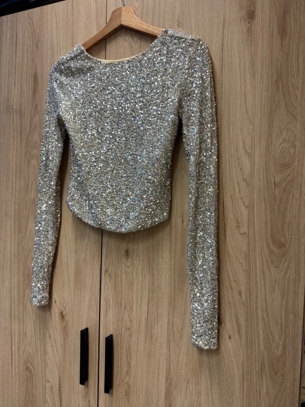 Zilveren glitter crop top met open rug, Nieuw, Ophalen of Verzenden, Lange mouw, Maat 36 (S)