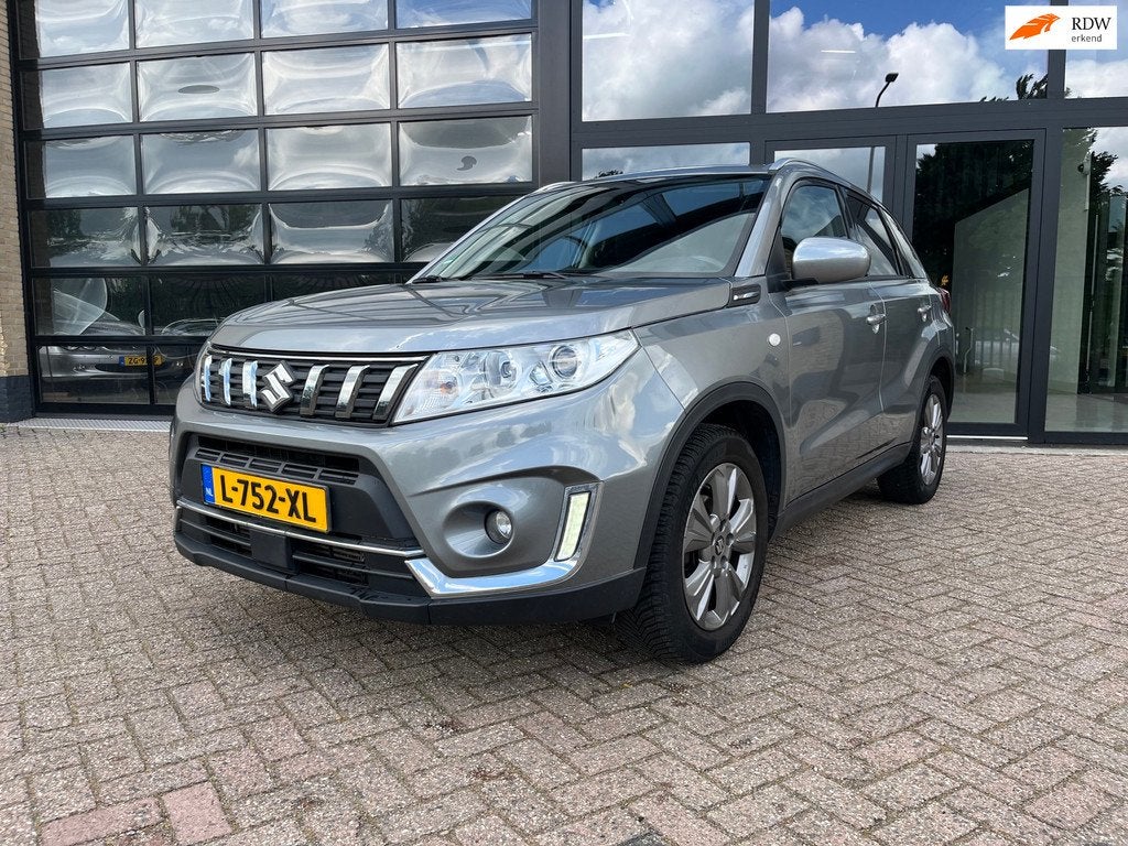 Suzuki Vitara 1.0 Boosterjet Select , Camera, Navi, Led, Voorwielaandrijving, Stof, Gebruikt, 400 kg