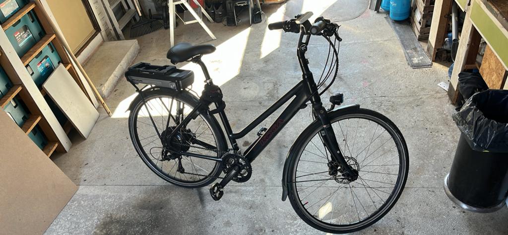 Batavus Koga E-bike, Fietsen en Brommers, Fietsen | Dames | Damesfietsen, Gebruikt, Batavus, Versnellingen, 50 tot 53 cm, Schijfrem