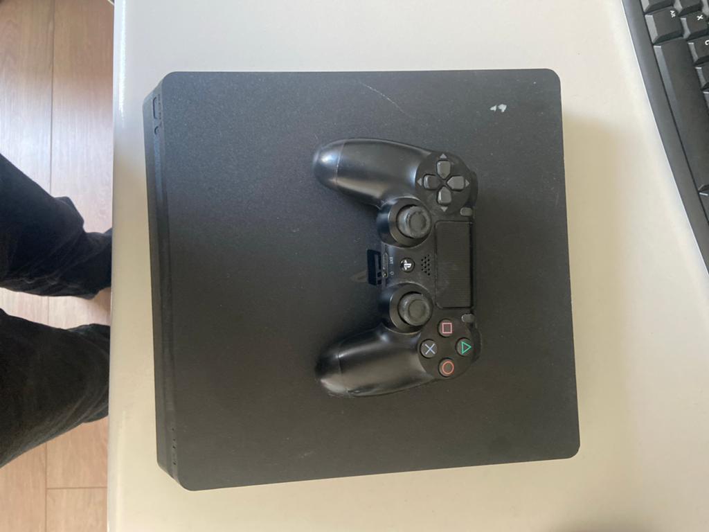 Sony PlayStation 4 Slim met controller, Ophalen of Verzenden, Met 1 controller, Slim, 500 GB