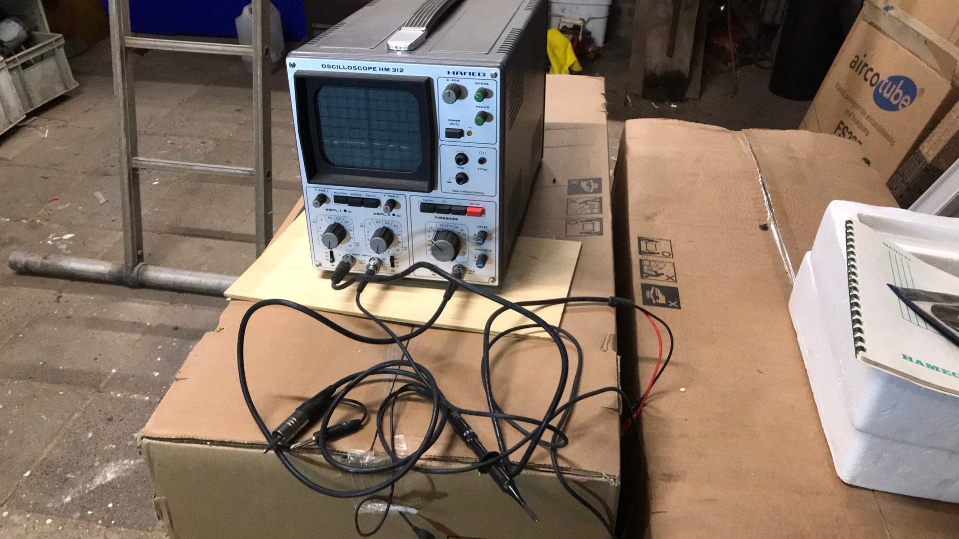 Oscilloscoop Hameg HM 312 met aansluitsnoeren en handleiding, Ophalen of Verzenden, Gebruikt
