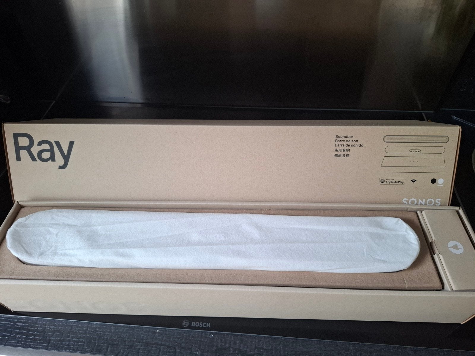 Ruiling: Sonos Ray Soundbar - Nieuw in doos, Ophalen of Verzenden, Nieuw