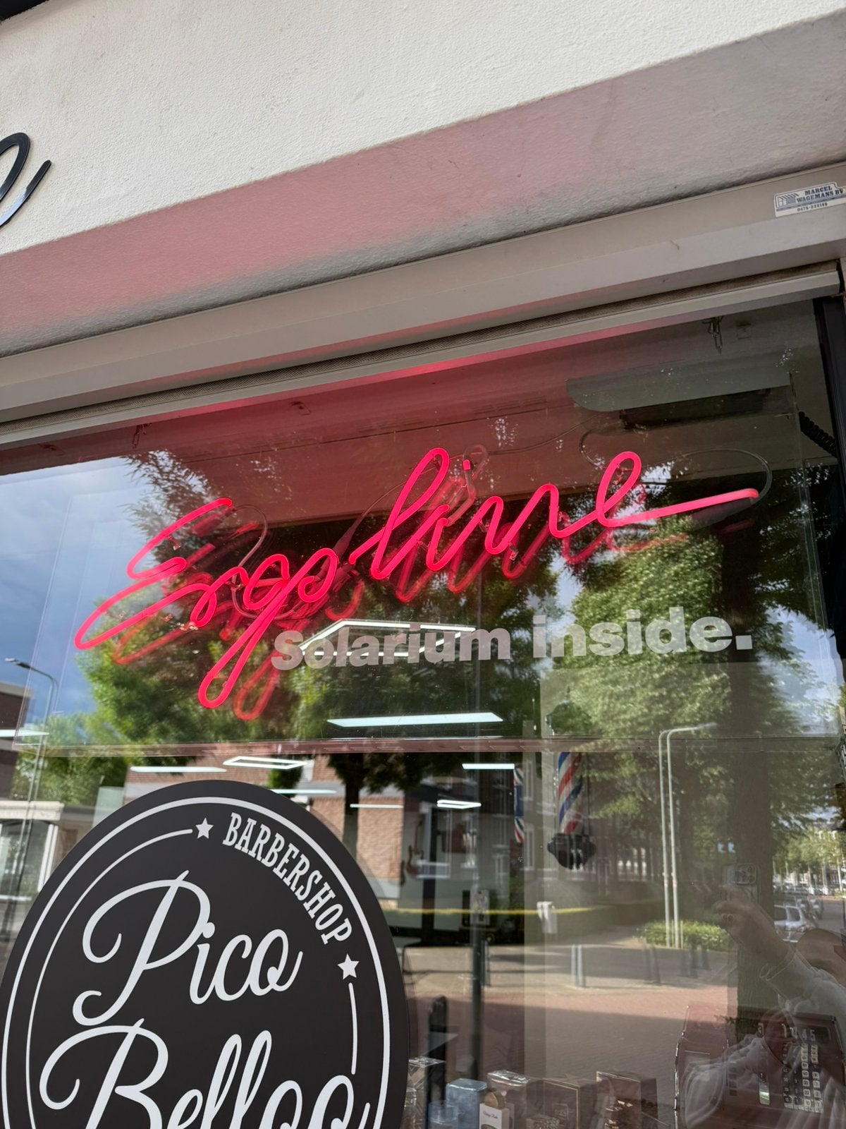 Neon ergoline zonnebank zonnestudio origineel, Ophalen