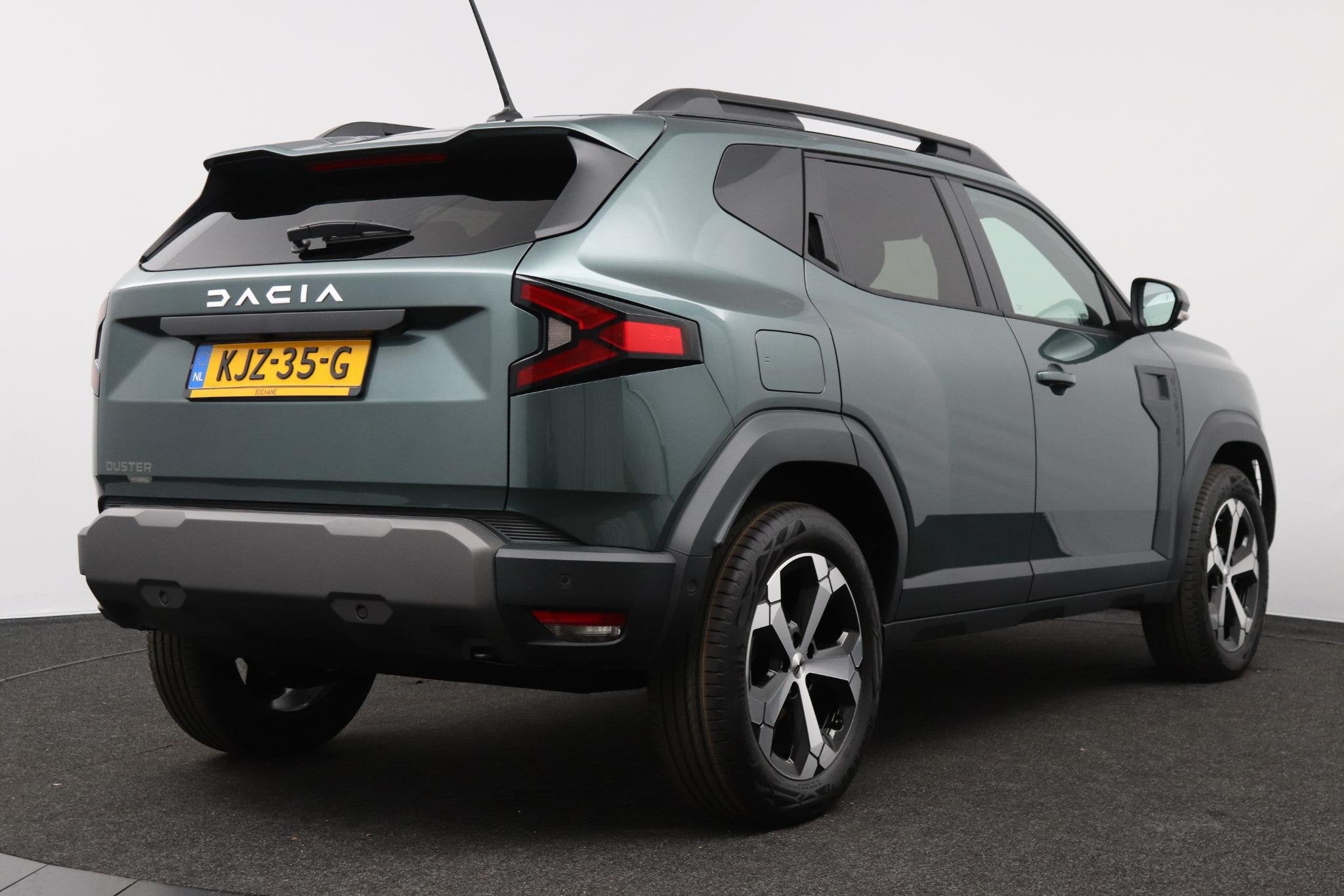 Dacia Duster 1.8 hybrid 155 Limited Edition | Demo |, Auto's, Dacia, Stof, 1789 cc, Origineel Nederlands, Bedrijf