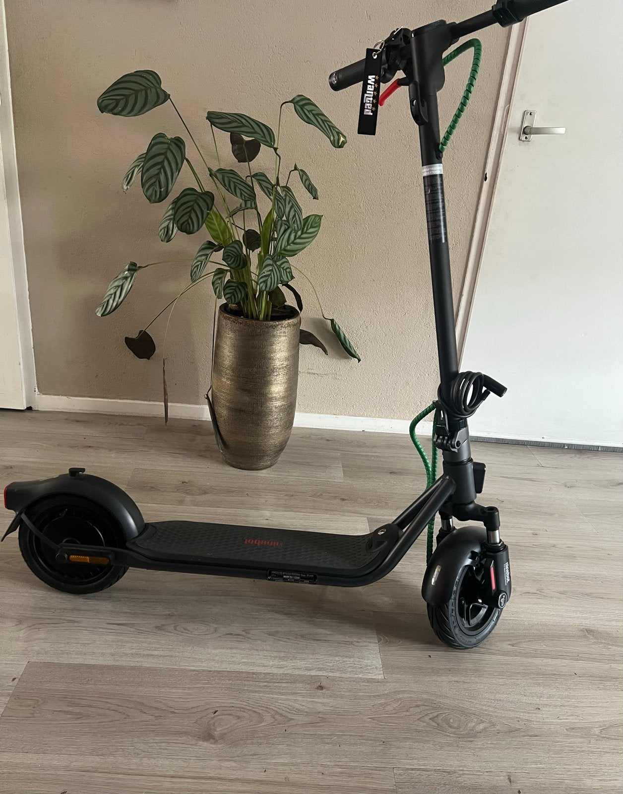 Segway Ninebot F2 E II Elektrische Step - Zo goed als nieuw, Fietsen en Brommers, Steps, Ophalen, Zo goed als nieuw, Elektrische step (E-scooter)