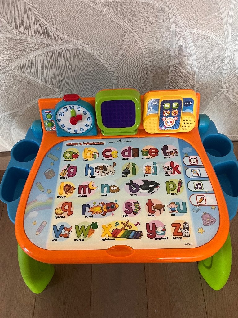 Vtech Mijn Magisch Bureau 3 in 1, Kinderen en Baby's, Speelgoed | Educatief en Creatief, Ophalen of Verzenden, Zo goed als nieuw