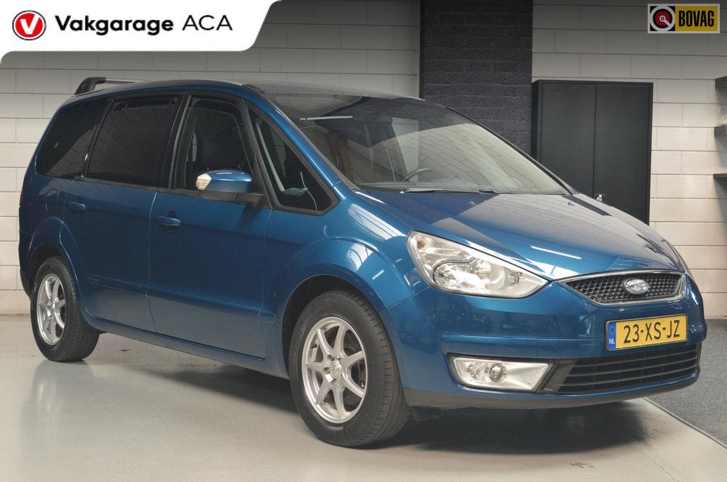 Ford Galaxy 2.0-16V Trend // 7-PERSOONS // TREKHAAK // DAKDR, Auto's, Ford, Voorwielaandrijving, Stof, Gebruikt, Zwart