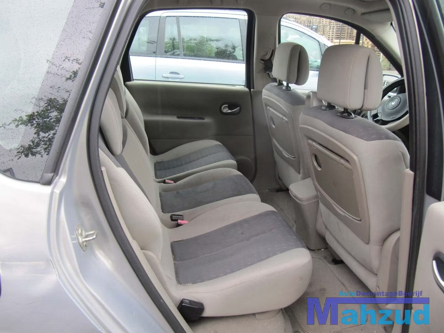 RENAULT SC NIC 2 BEIGE GEEL INTERIEUR COMPLEET, Renault Group, Gebruikt, Contact.group@renault.com, Renault