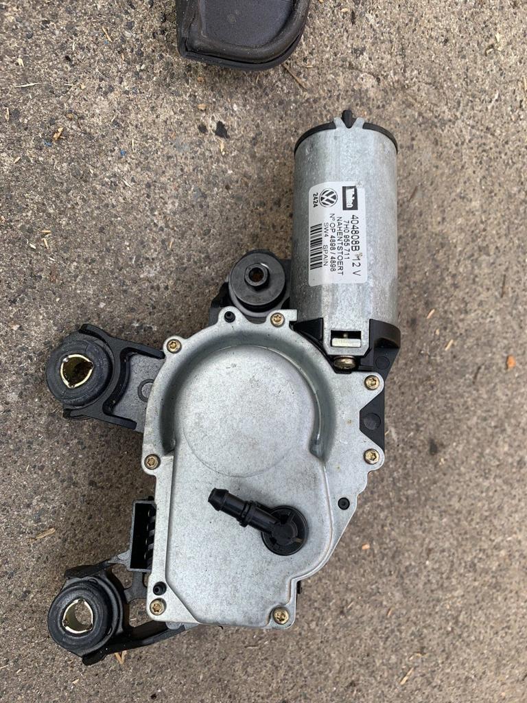 Volkswagen T5 achter ruitenwisssermotor 7H0955711, Gebruikt, -, Volkswagen, -