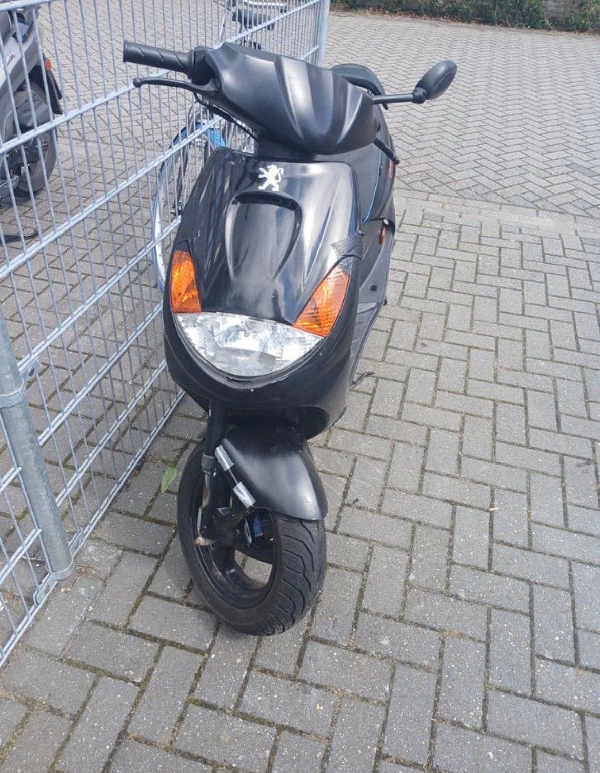 Opzoek naar vivacity, Ophalen, Zo goed als nieuw, Benzine, Vivacity