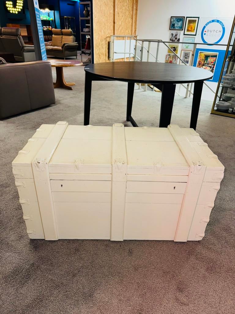 Grote zware hutkoffer kist salontafel, Ophalen of Verzenden, A, A, A