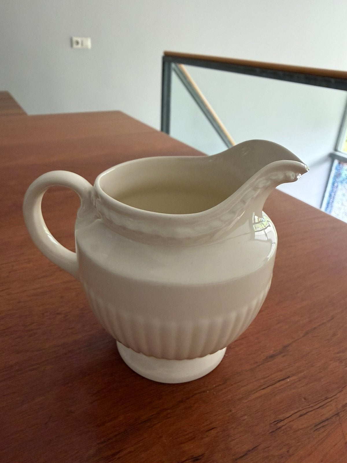 Wedgwood Edme roomkan, Huis en Inrichting, Keuken | Servies, Klassiek, Overige typen, Ophalen of Verzenden, Zo goed als nieuw