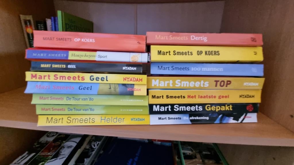 Stapel boeken van Mart Smeets - oa  Top, 100 mannen enz., Lopen en Fietsen, Ophalen of Verzenden, Zo goed als nieuw, Mart Smeets
