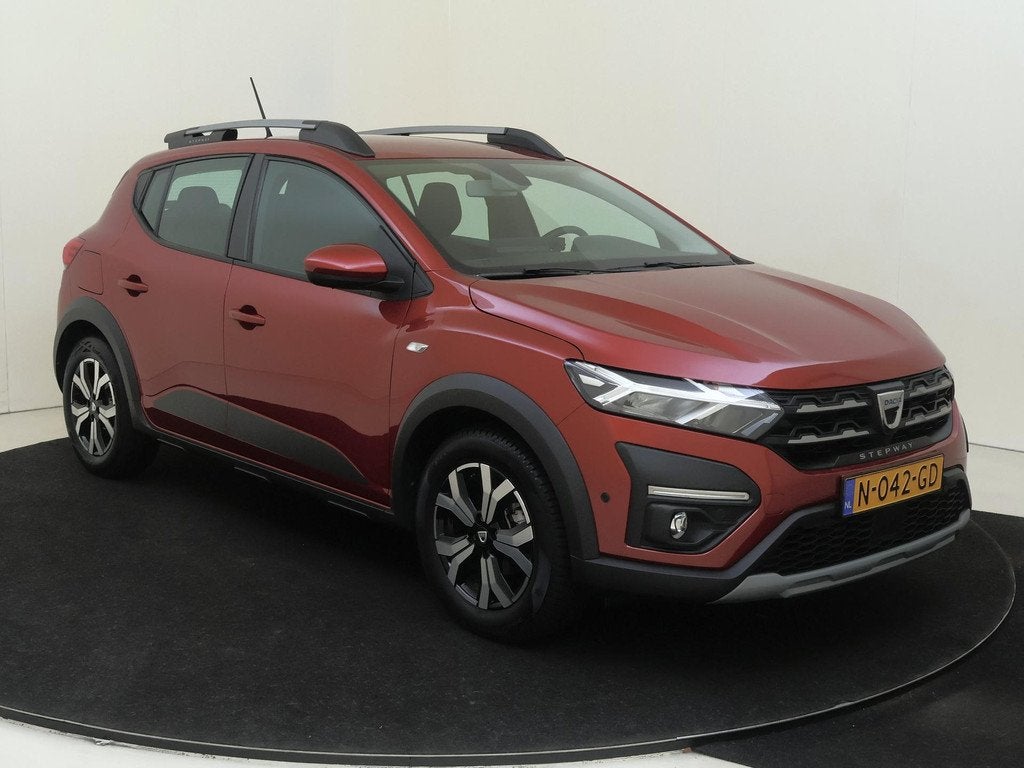 Dacia Sandero Stepway 1.0 TCe 100 Bi-Fuel Comfort | airco au, Auto's, Dacia, Voorwielaandrijving, Euro 6, 610 kg, Origineel Nederlands