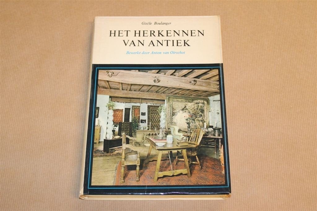 Het Herkennen van Antiek — Naslagwerk 1970, Antiek en Kunst, Ophalen of Verzenden